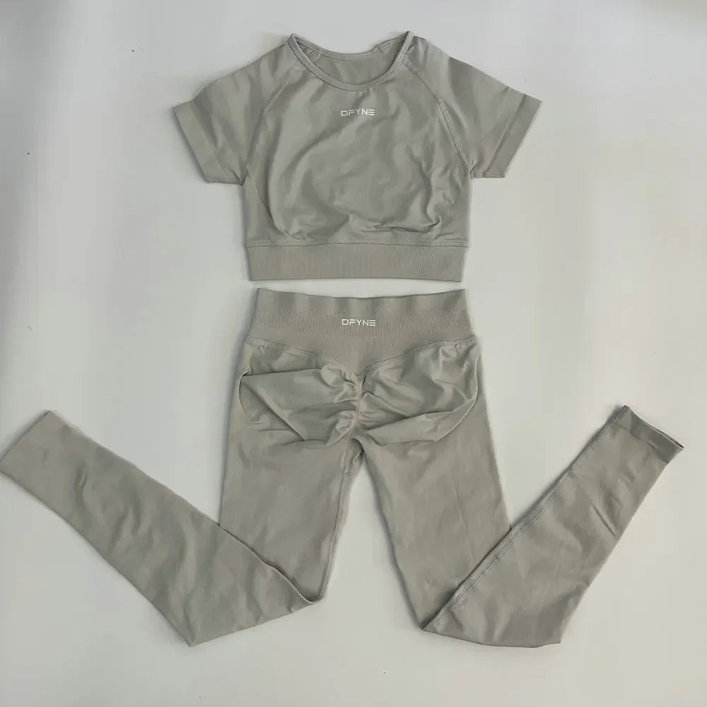 Women's 2 Piece Yoga Fitness Activewear Outfit Set